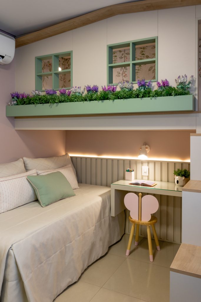 Hermes Bezerra da Silva e Aline Bando Bezerra da Silva